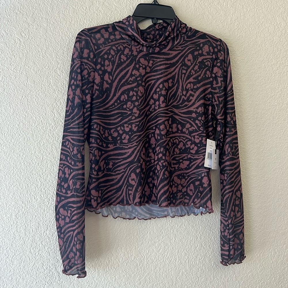Be original created by la la land creative maroon and black print mesh shirt XL